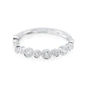 18K WHITE GOLD MILGRAIN DETAIL AND BEZEL-SET DIAMOND WEDDING BAND 0.50CTW