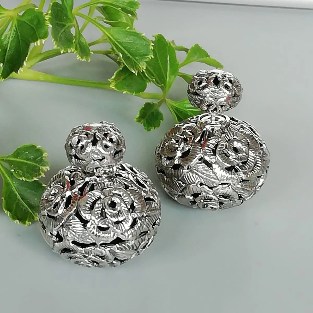 Double sided sterling silver ball studs | Flower front back earrings  | Chunky statement earrings | Filigree Silver jewelry | E912