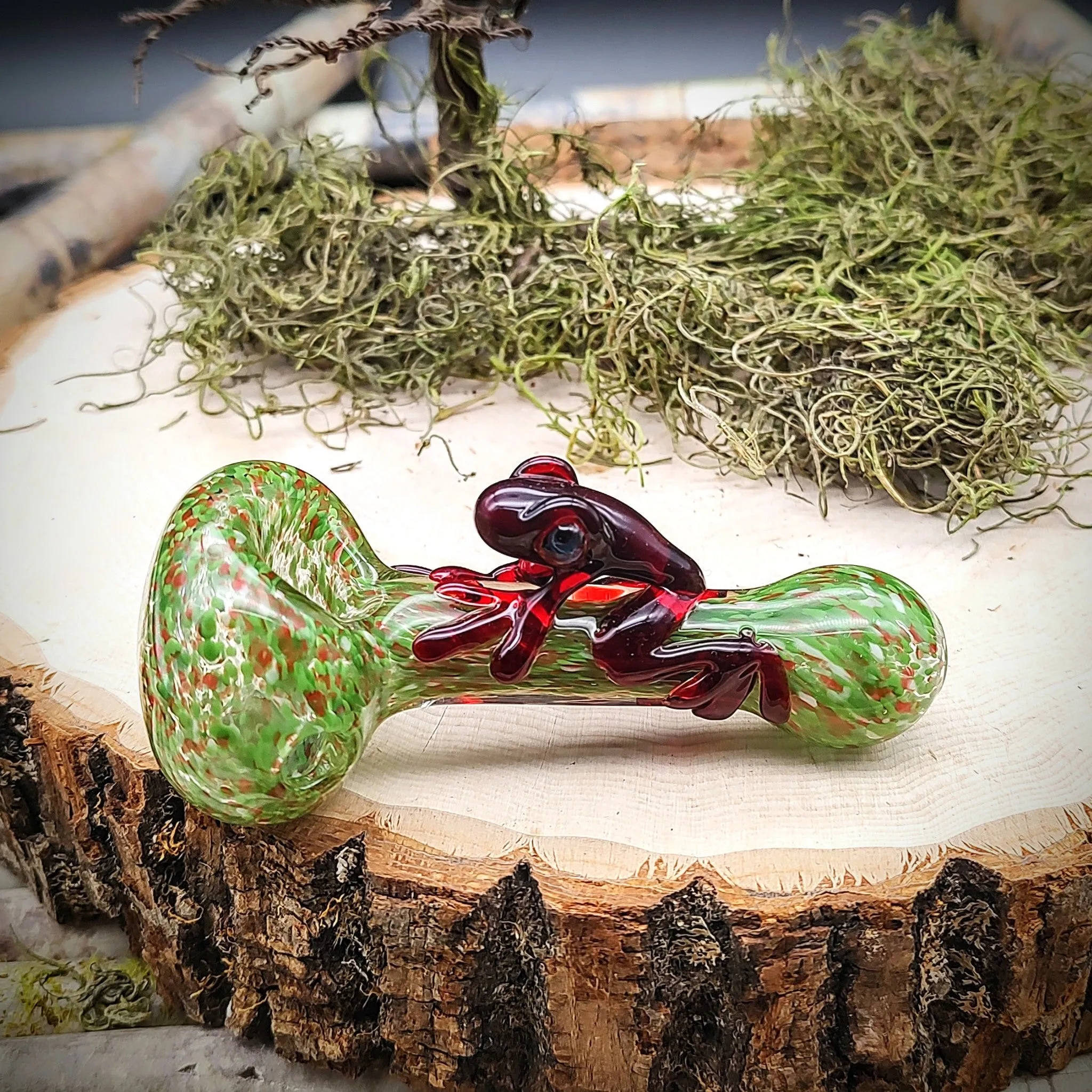 Frog Frit Hand Pipe (Ready to Ship)