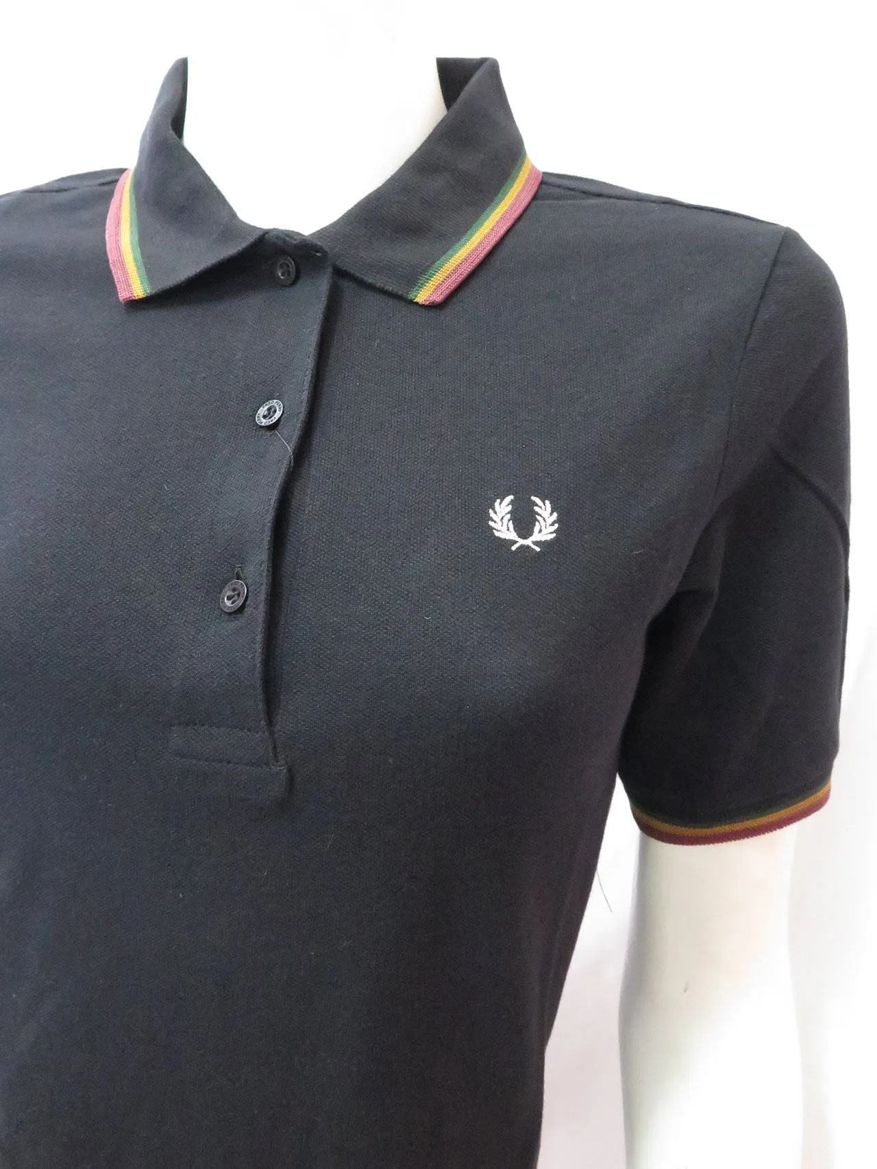 LADIES FRED PERRY x NO DOUBT POLO SHIRT (BLACK)