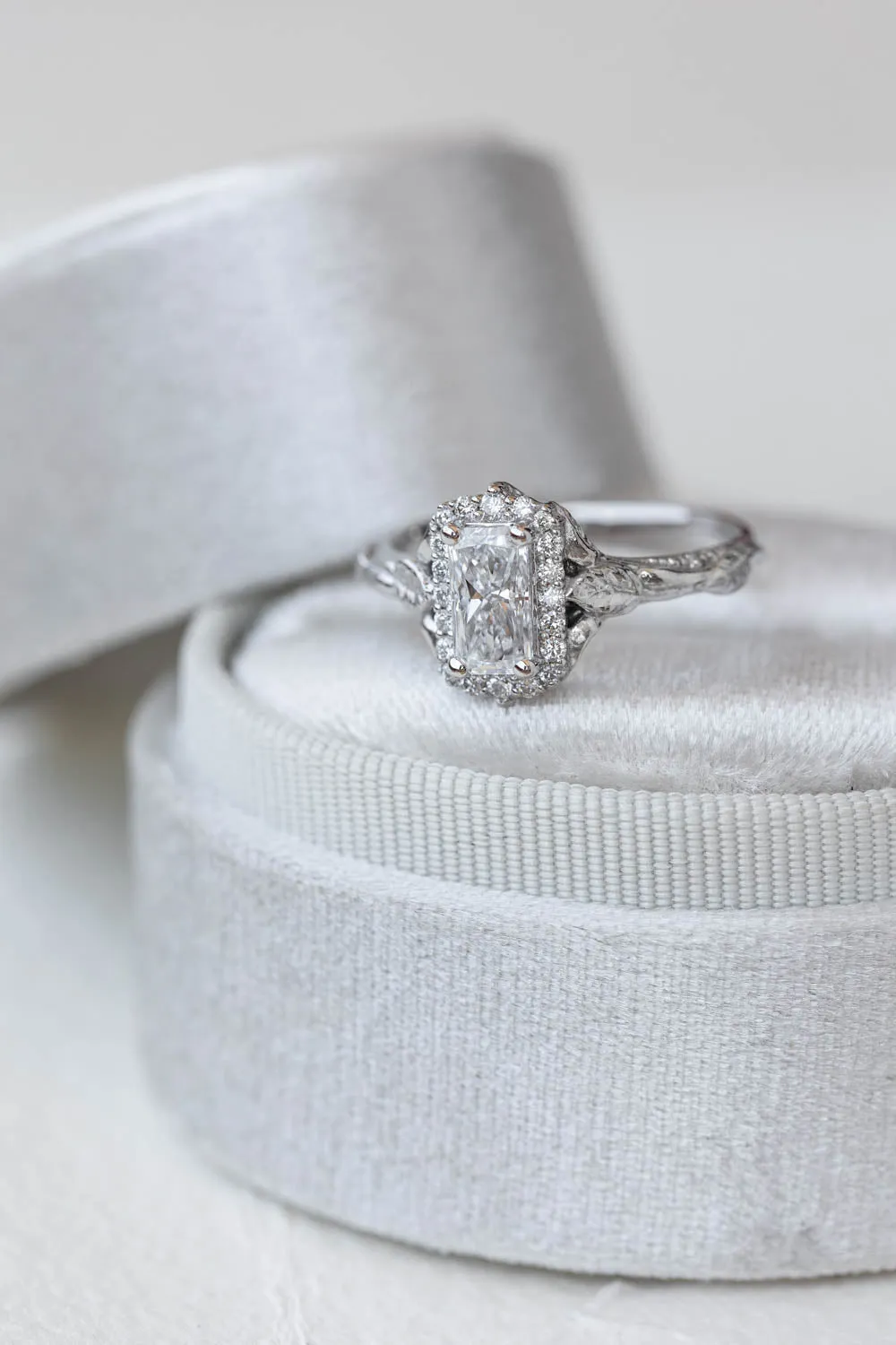 Nature inspired engagement ring with lab grown diamonds, gorgeous bridal ring with diamond halo / Florentina