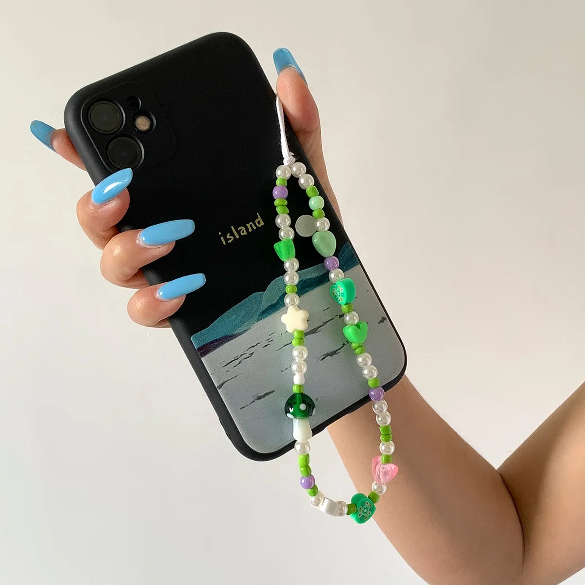 Oh So Charming Trendy Handmade Pearl Deluxe Handy Strap Phone Case Hanging Cord