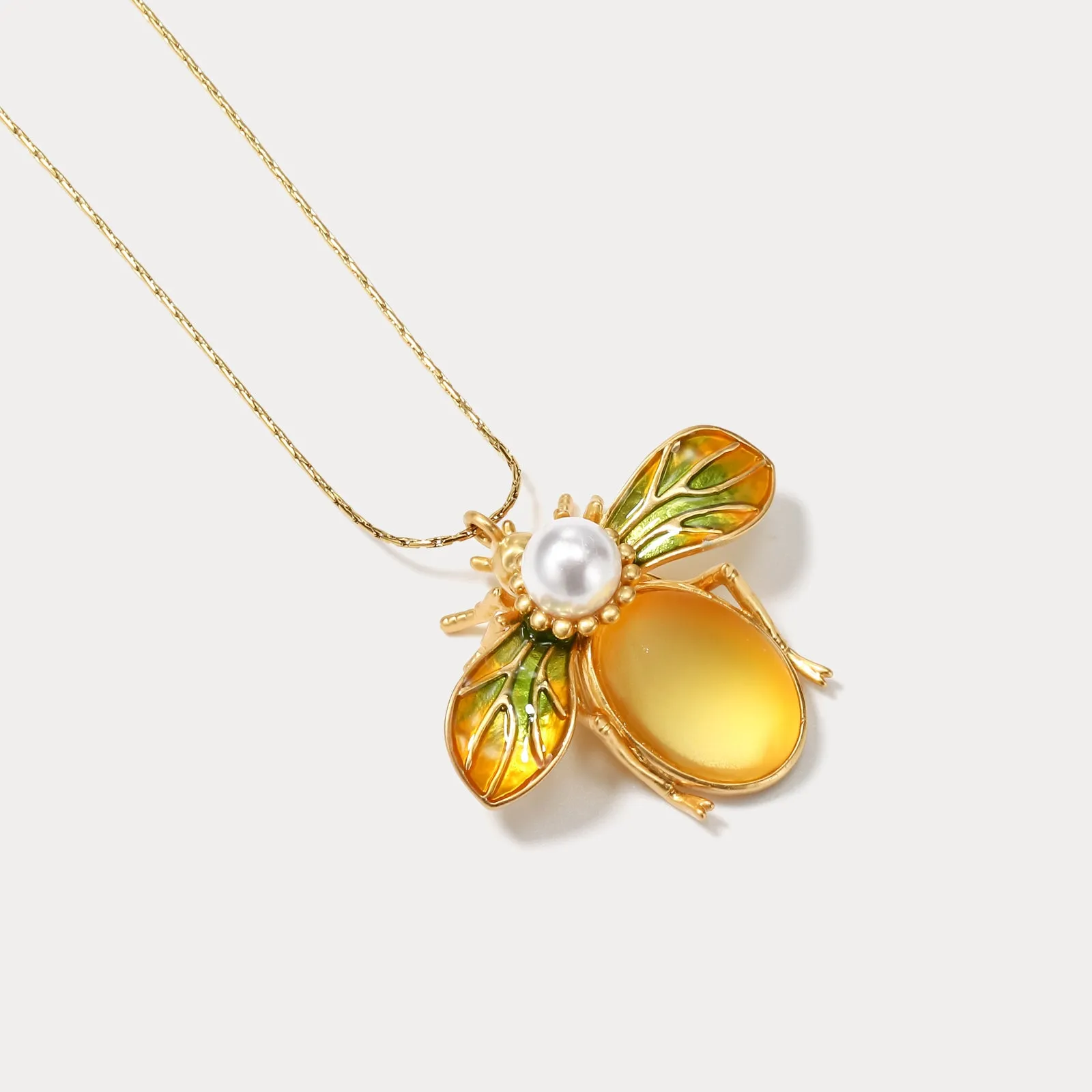 Pearl Bee Necklace