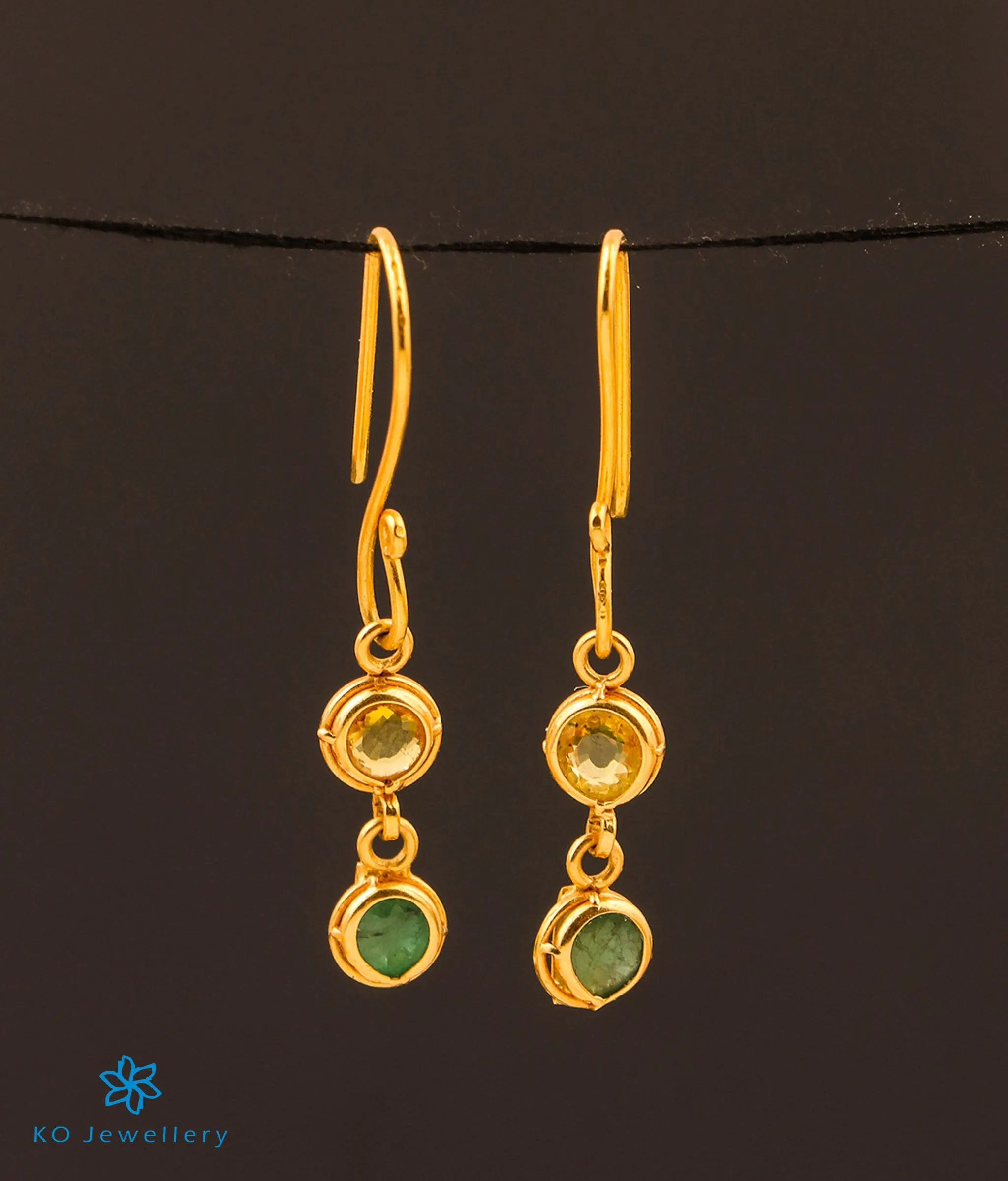 Precious Emerald & Peridot Necklace & Earrings in 22 KT Gold