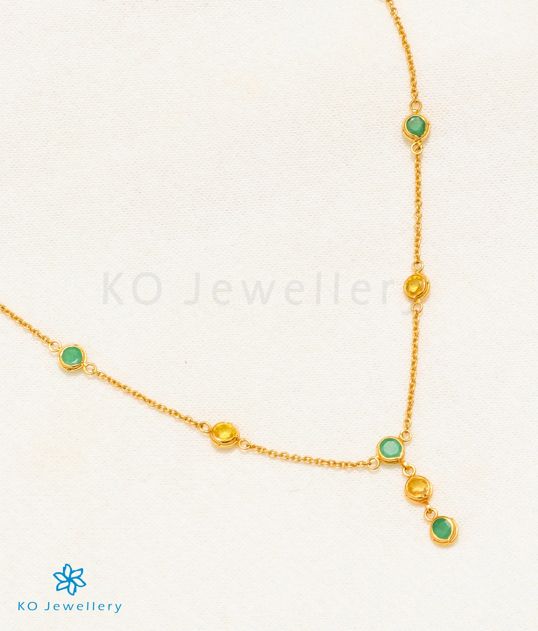 Precious Emerald & Peridot Necklace & Earrings in 22 KT Gold