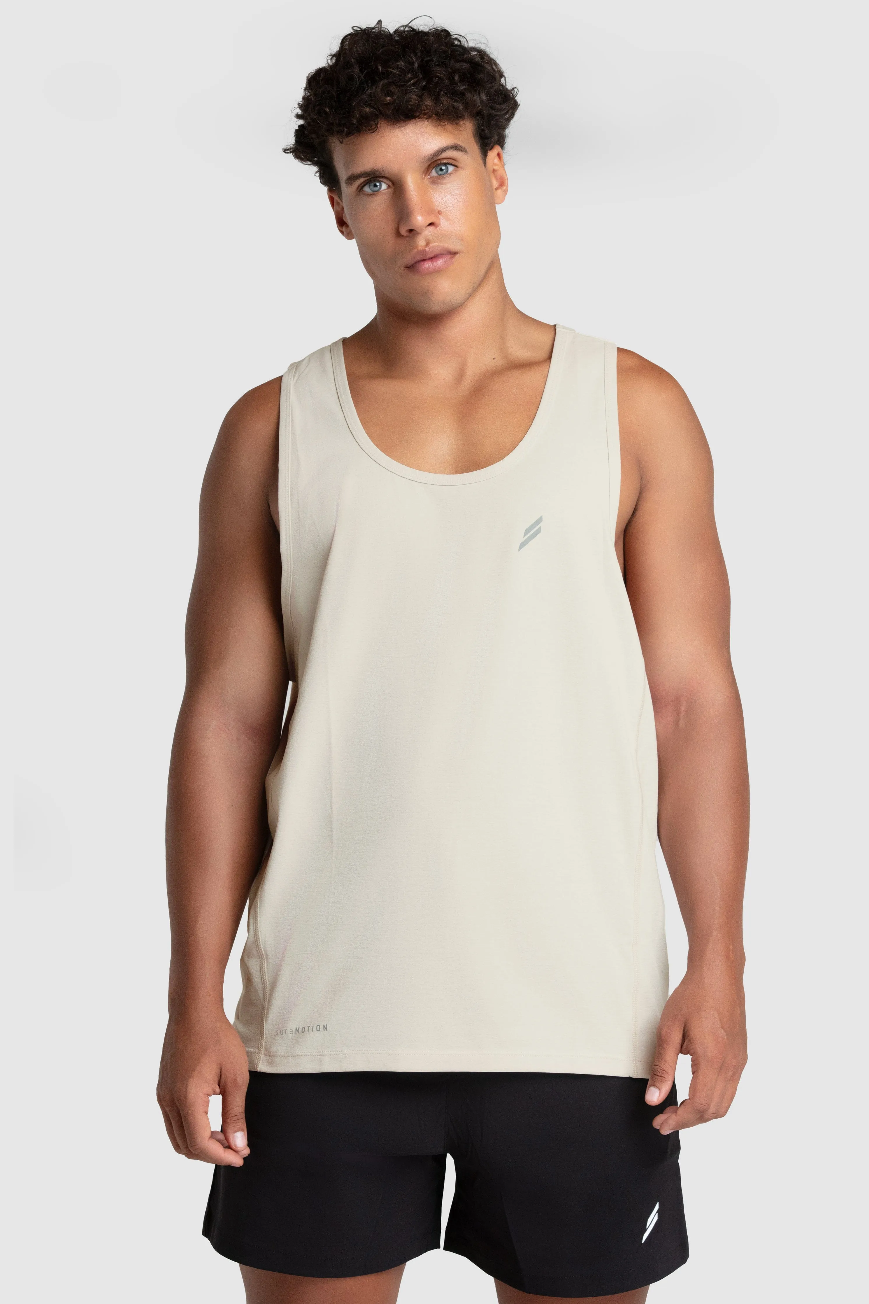 Puremotion Singlet V3 - Sand