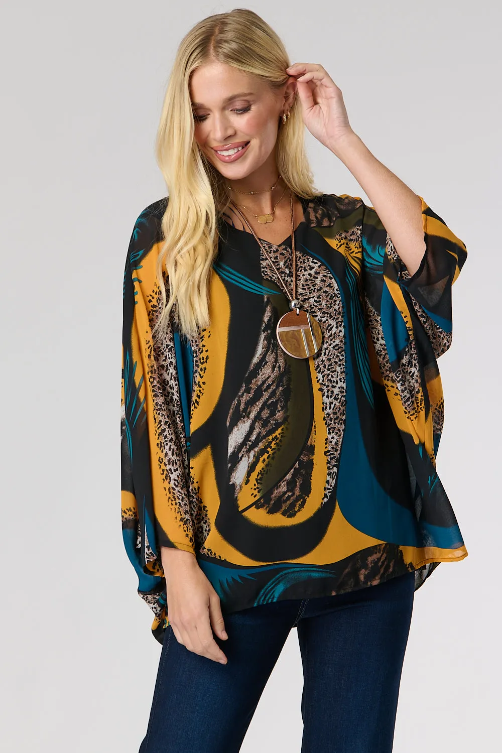 Saloos Batwing Shape Top with Necklace