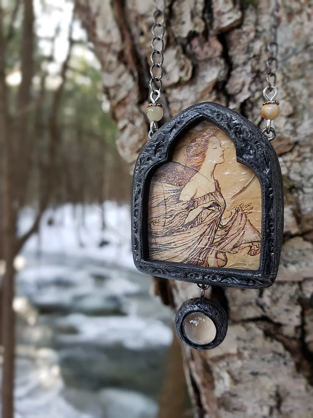 The Fairies Had Their Tiffs with the Birds ~ Pictorial Shrine Amulet