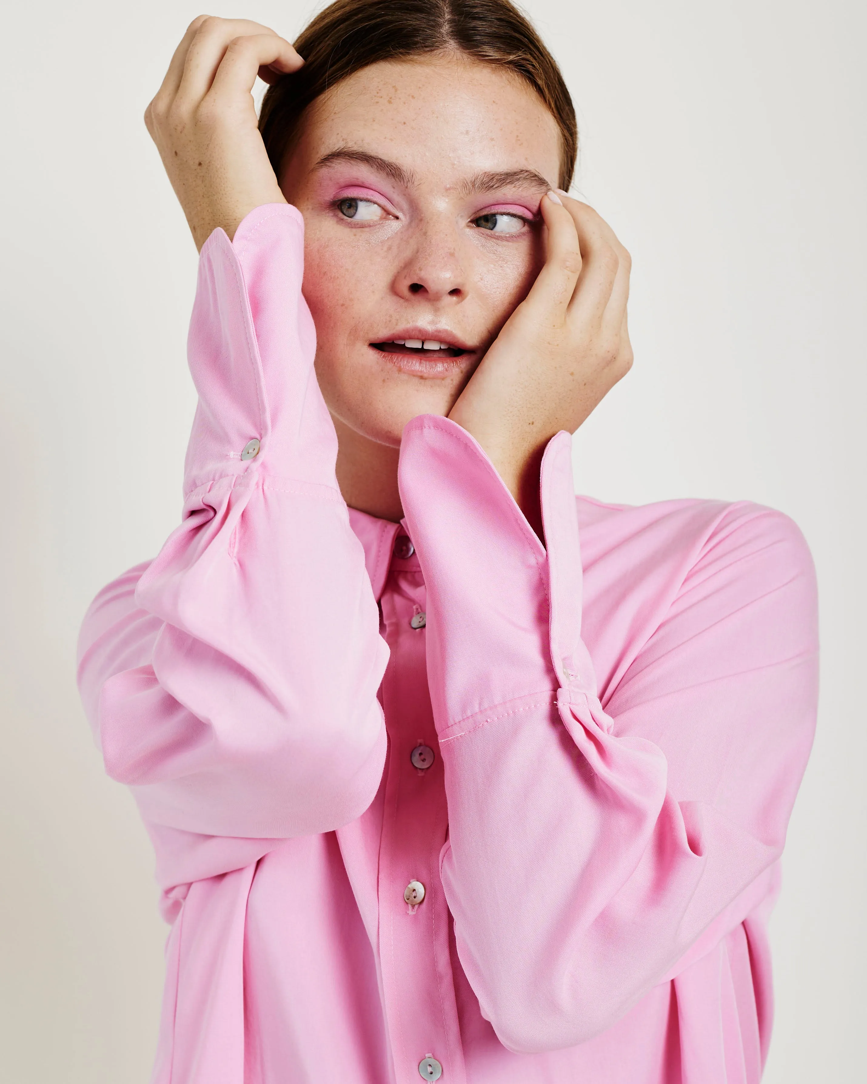 The Ultimate Tencel Shirt in Soft Pink