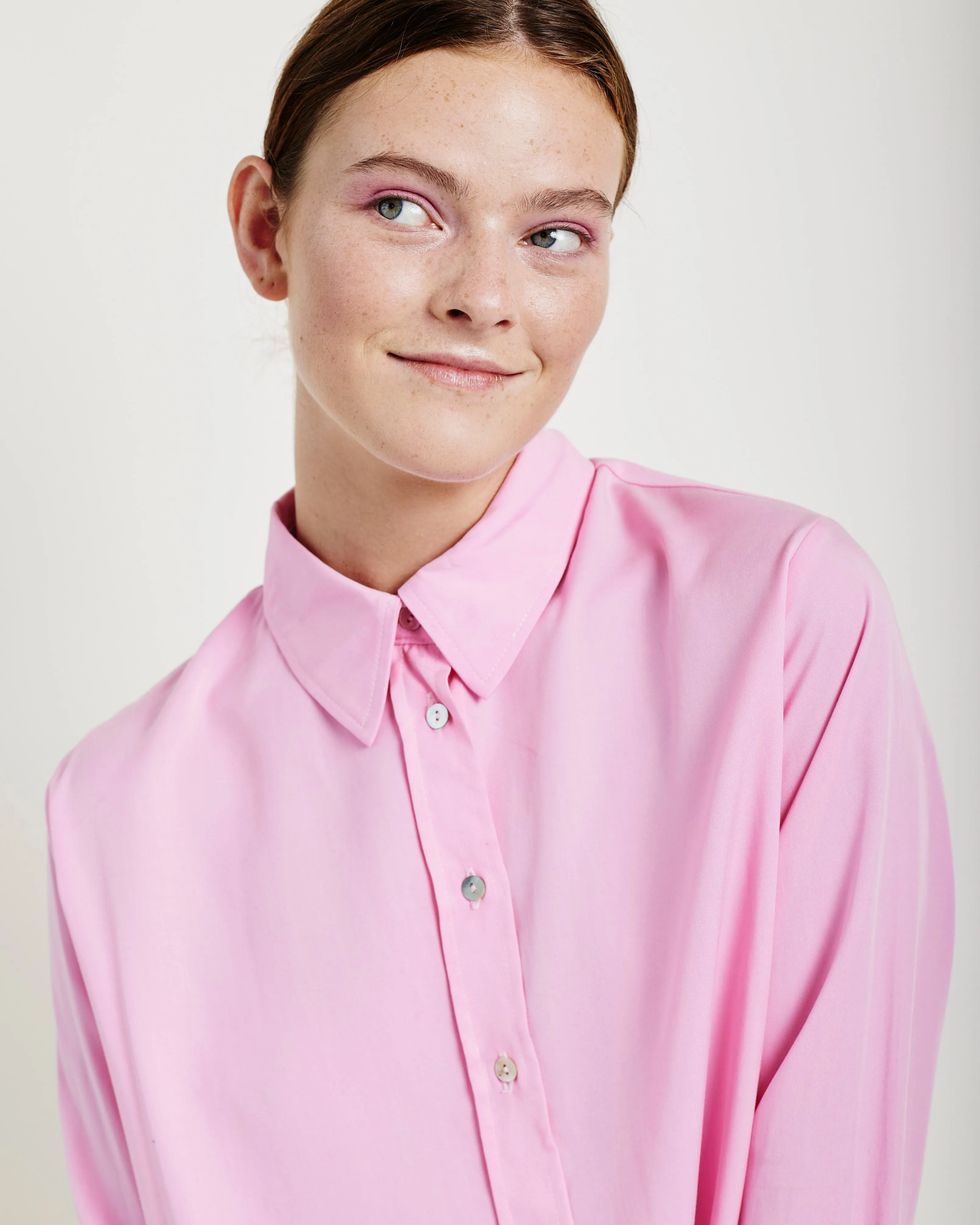 The Ultimate Tencel Shirt in Soft Pink