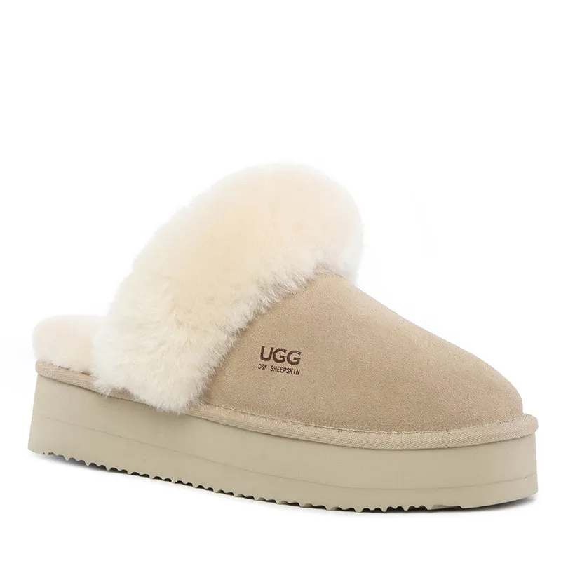 UGG Fluffy Rem-Strap Scuff