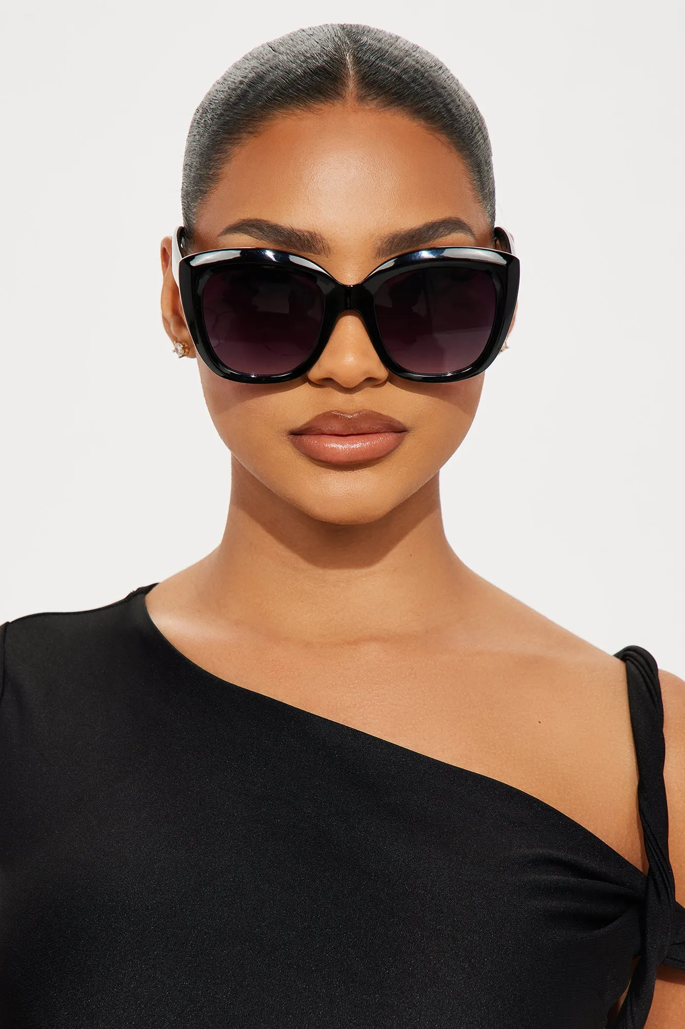 What A Catch Sunglasses - Black